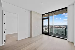 610 Davis St, Austin, TX 78701 - Photo 5