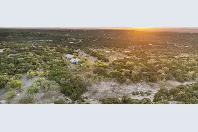 2025 Cripple Creek Stage Road, Dripping Springs, TX 78620 - Photo 25