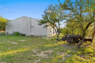 2025 Cripple Creek Stage Rd, Dripping Springs, TX 78620 - Photo 37