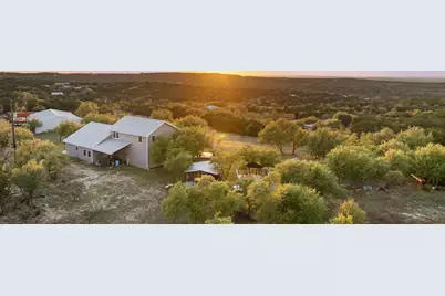 2025 Cripple Creek Stage Road, Dripping Springs, TX 78620 - Photo 23