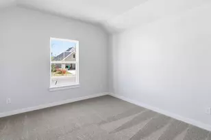 13433 Muny Pkwy, Elgin, TX 78621 - Photo 13