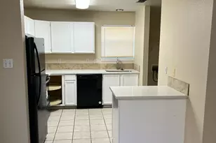 2212 Katy Ln, Georgetown, TX 78626 - Photo 3