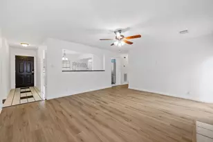 805 Sabinas Ct, Georgetown, TX 78628 - Photo 5