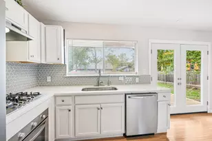 2207 Palmera Cove, Austin, TX 78744 - Photo 11