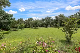 9608 Streamside Dr, Austin, TX 78736 - Photo 35
