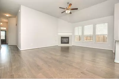 704 Bonnet Boulevard, Georgetown, TX 78628 - Photo 9