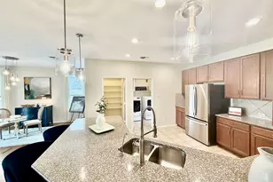 31428 Kingsway Rd, Georgetown, TX 78628 - Photo 3