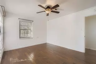 5702 Fairlane Dr, Austin, TX 78757 - Photo 17