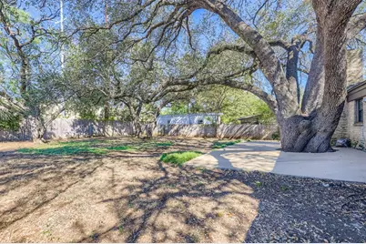 5702 Fairlane Drive, Austin, TX 78757 - Photo 21