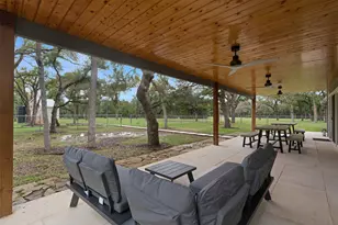 1100 Live Oak Rd, Leander, TX 78641 - Photo 13
