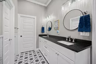 3006 Stardust Dr, Austin, TX 78757 - Photo 11