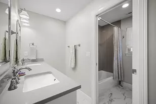 3006 Stardust Dr, Austin, TX 78757 - Photo 17