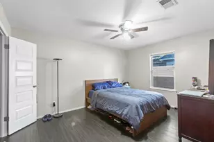 2003 Conestoga Trail, Austin, TX 78744 - Photo 9