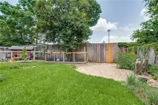 2206 Iva Ln, Austin, TX 78704 - Photo 7