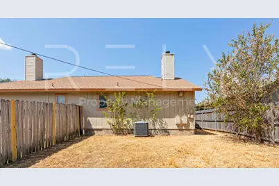 409 Greenlawn Boulevard, Round Rock, TX 78664 - Photo 29