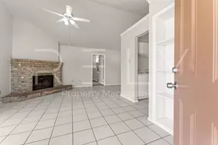 409 Greenlawn Blvd, Round Rock, TX 78664 - Photo 5