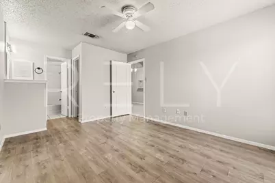 409 Greenlawn Boulevard, Round Rock, TX 78664 - Photo 19