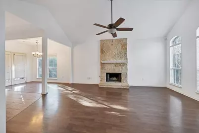 4600 Rivka Cove, Austin, TX 78741 - Photo 7