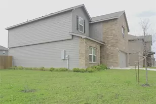14300 Prairie Sod Ln, Elgin, TX 78621 - Photo 3