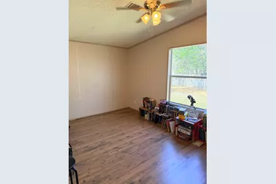 185 Peace Pipe, Smithville, TX 78957 - Photo 17