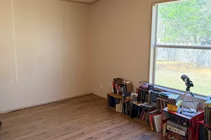 185 Peace Pipe, Smithville, TX 78957 - Photo 17