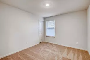 3953 Prairie Crk, New Braunfels, TX 78132 - Photo 9