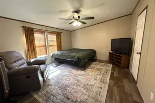 717 East Lafayette St, La Grange, TX 78945 - Photo 7