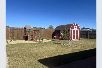 717 East Lafayette Street, La Grange, TX 78945 - Photo 17