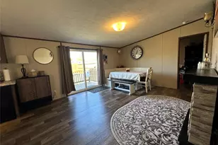 717 East Lafayette St, La Grange, TX 78945 - Photo 5