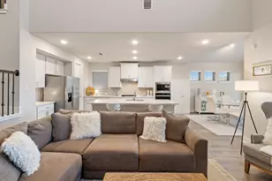 1113 Spring Gulch Ln, Georgetown, TX 78628 - Photo 3