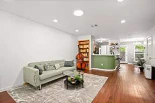 6900 E Riverside Dr, Austin, TX 78741 - Photo 5