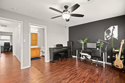 6900 E Riverside Drive #17, Austin, TX 78741 - Photo 13