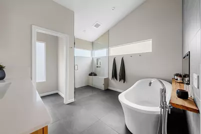 1612 Meadow Lane, Taylor, TX 76574 - Photo 17