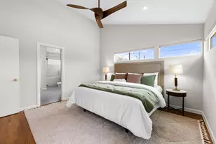 1612 Meadow Ln, Taylor, TX 76574 - Photo 21