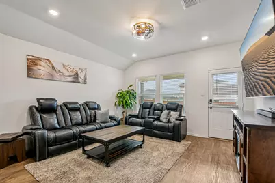 519 Sandringham Loop, Kyle, TX 78640 - Photo 7