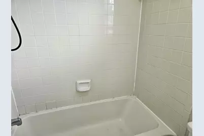 805 Lexington Road #B, Elgin, TX 78621 - Photo 7