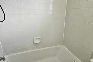 805 Lexington Rd, Elgin, TX 78621 - Photo 7