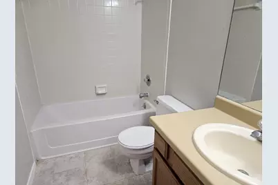 805 Lexington Road #B, Elgin, TX 78621 - Photo 9