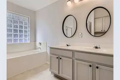 17513 Port Hood Drive, Leander, TX 78641 - Photo 9