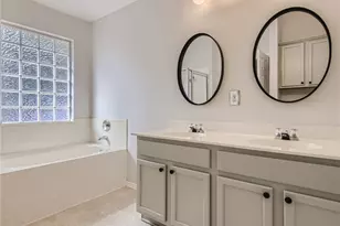 17513 Port Hood Dr, Leander, TX 78641 - Photo 9