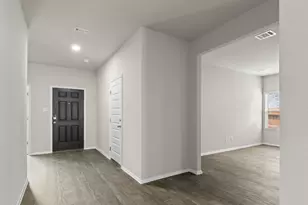 2428 Ambling Trl, Georgetown, TX 78628 - Photo 7