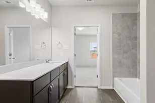 2428 Ambling Trl, Georgetown, TX 78628 - Photo 3