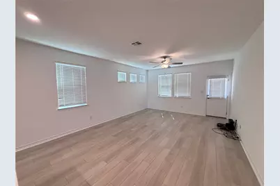 562 Papaya Drive, Buda, TX 78610 - Photo 17