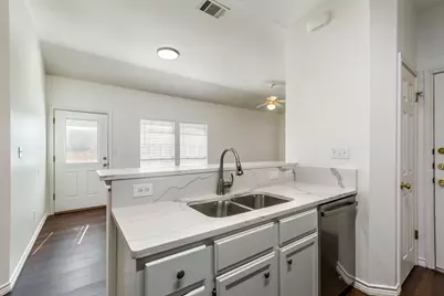 8708 Weiser Drive #B, Austin, TX 78729 - Photo 9