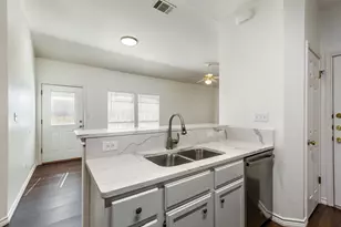 8708 Weiser Dr, Austin, TX 78729 - Photo 9