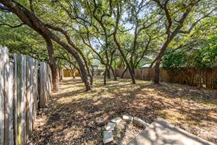 8708 Weiser Dr, Austin, TX 78729 - Photo 27