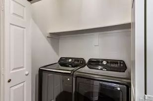 8708 Weiser Dr, Austin, TX 78729 - Photo 13