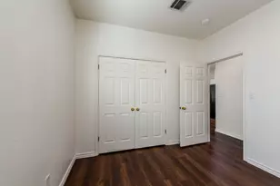 8708 Weiser Dr, Austin, TX 78729 - Photo 21