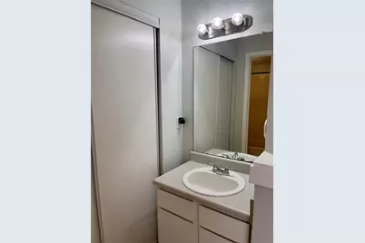 513 South Park Drive #304, Austin, TX 78704 - Photo 9