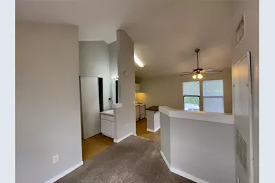 513 South Park Drive #304, Austin, TX 78704 - Photo 5
